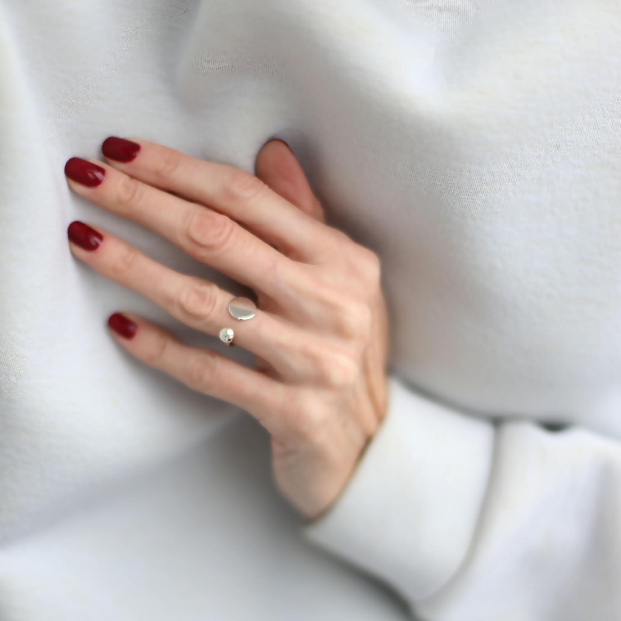 Серебряное колечко 2P326