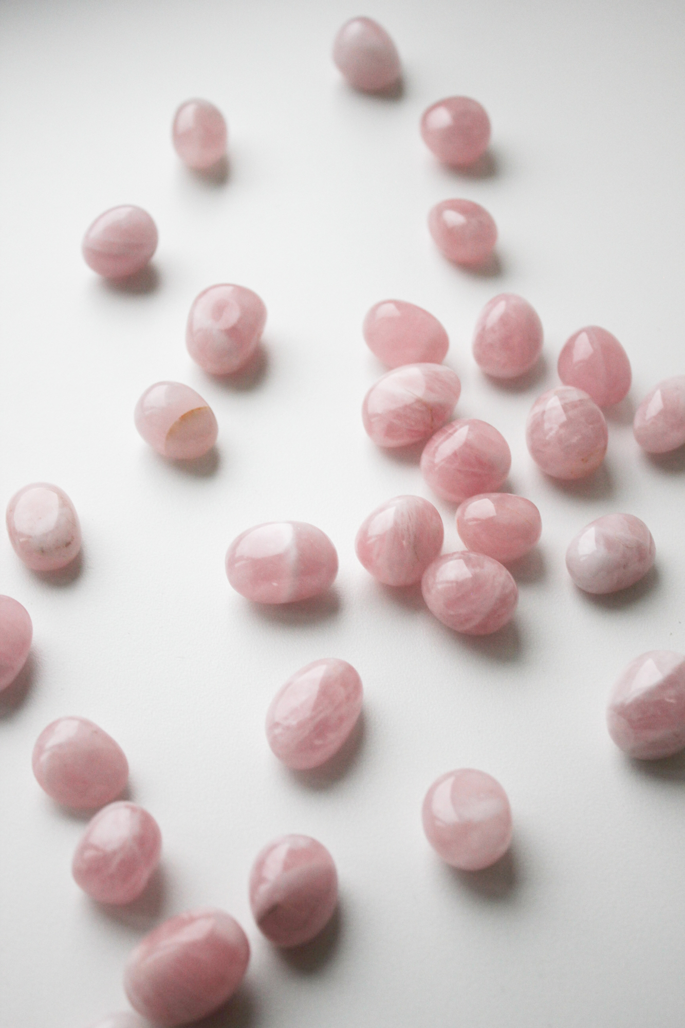 Розовый кварц - галтовка