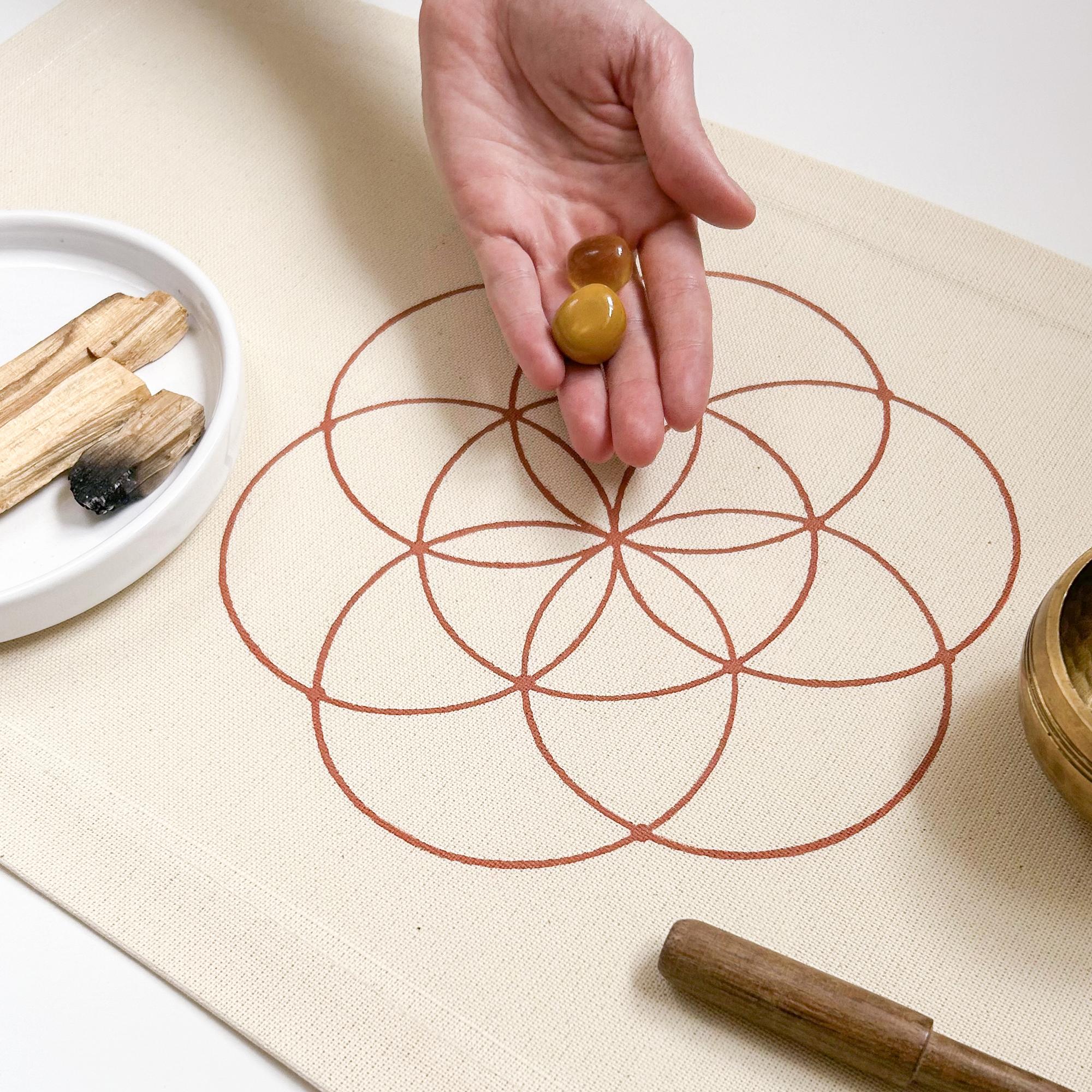 Коврик для работы с кристаллической решеткой - Семя жизни - Охра