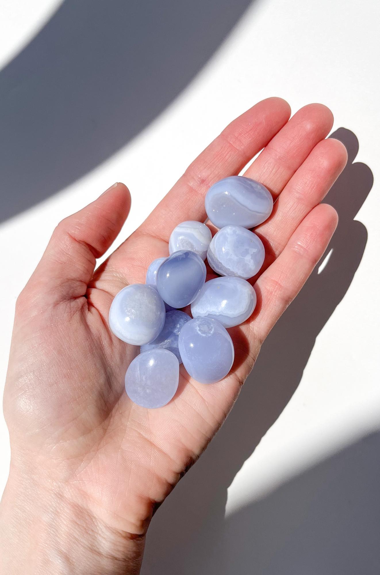 Голубой агат - галтовка