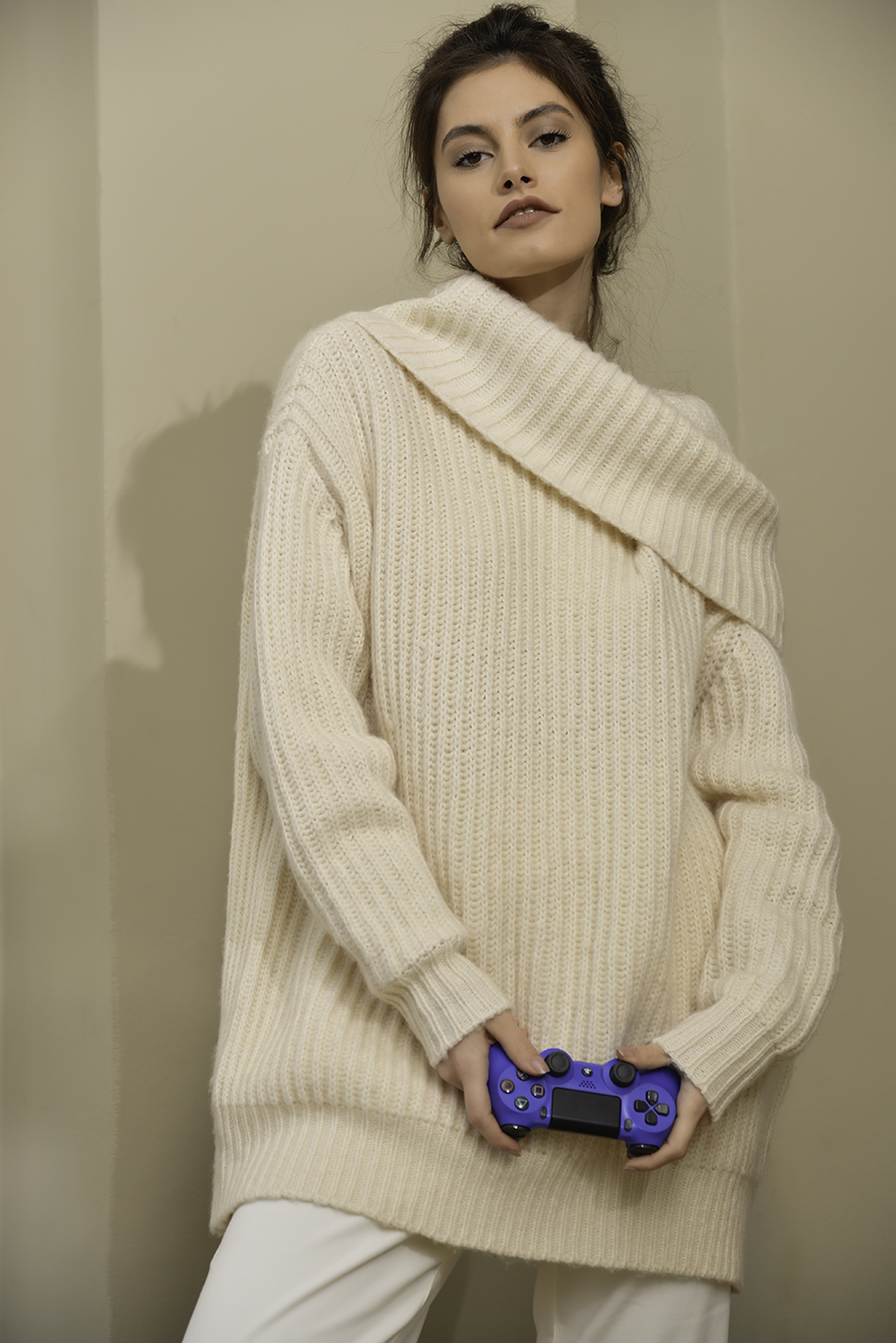 MES DEMOISELLES PARIS Свитер оверсайз с воротом-хомутом