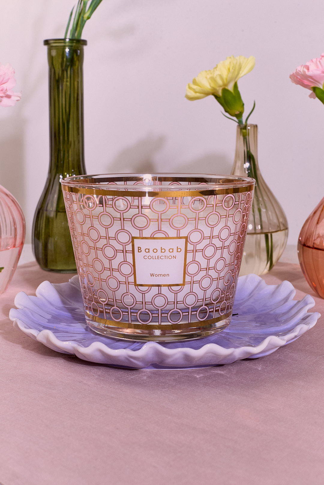 BAOBAB Свеча ароматическая Women из коллекции Women & Getelmen: магнолия, роза, мускус