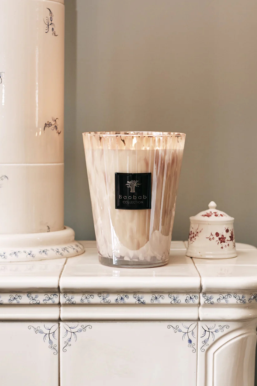 BAOBAB Свеча ароматическая White Pearls из коллекции The Pearls: белый мускус, жасмин