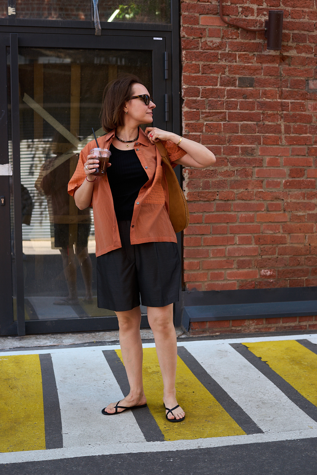 TELA Рубашка прямого кроя с накладным карманом из хлопка с рисунком в клетку