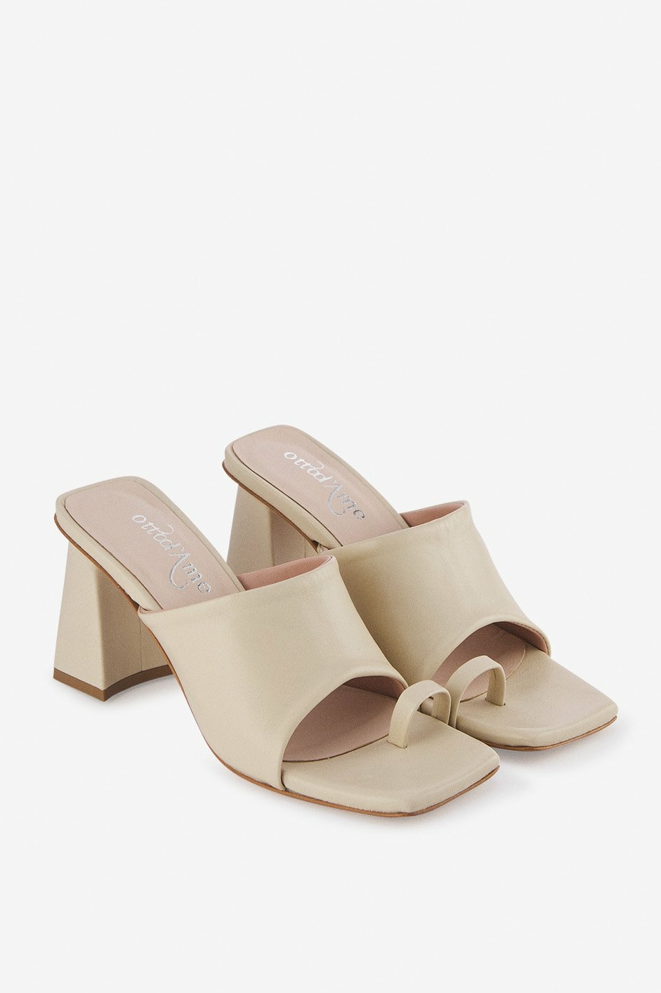 OTTOD'AME Мюли с квадратным мысом на устойчивом фигурном каблуке