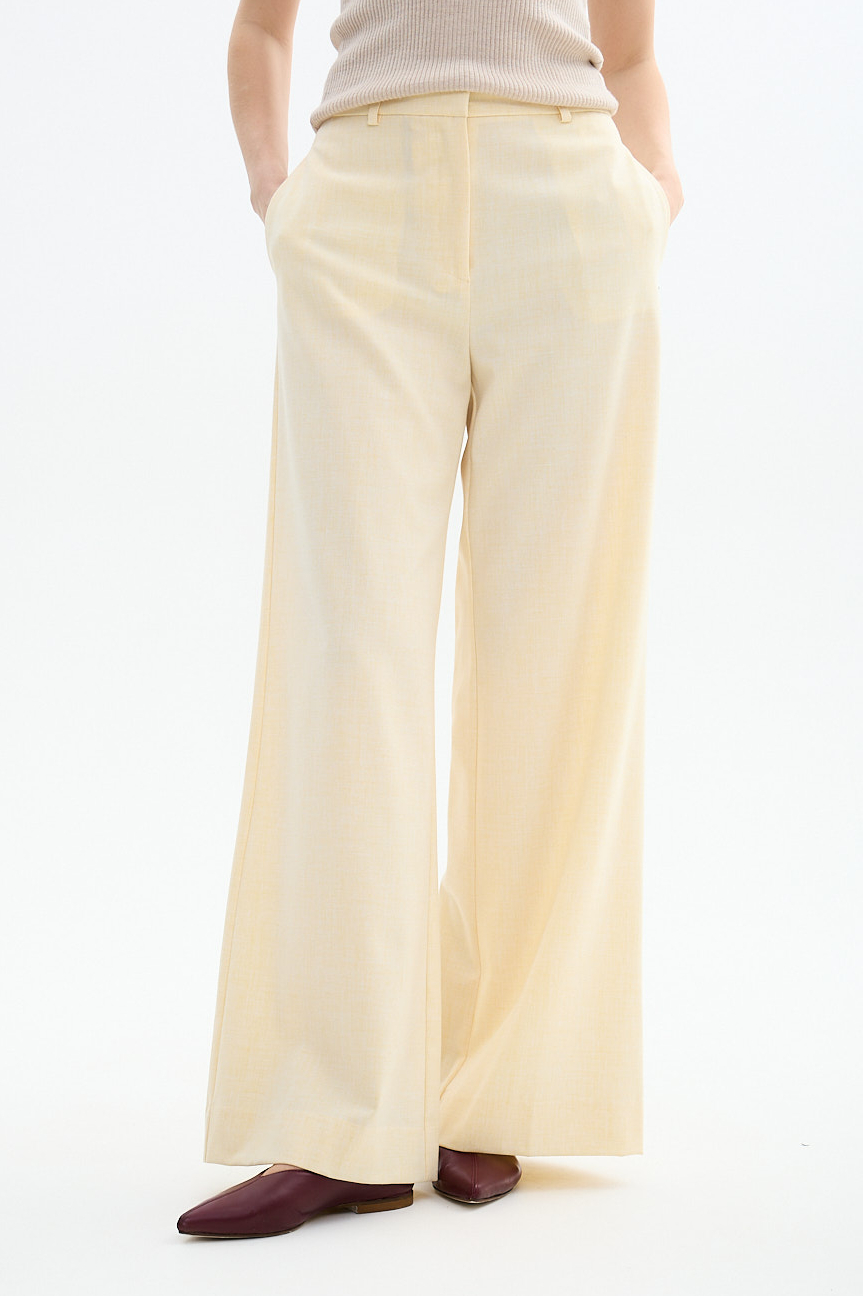 OTTOD’AME Брюки прямого кроя из струящейся ткани фактуры меланж сливочного оттенка