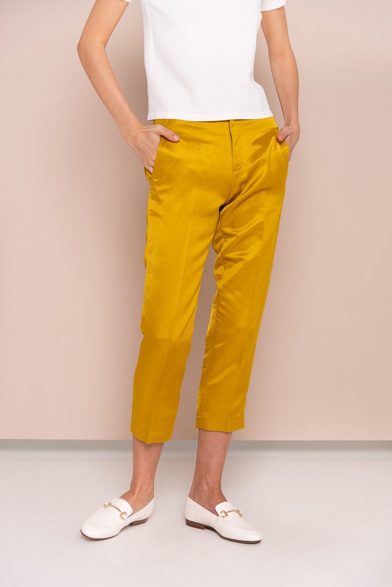 TELA  Брюки с карманами изо льна с вискозой в оттенке горчицы