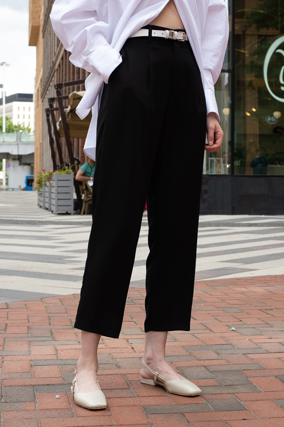 OTTOD’AME Брюки из струящейся ткани с защипами