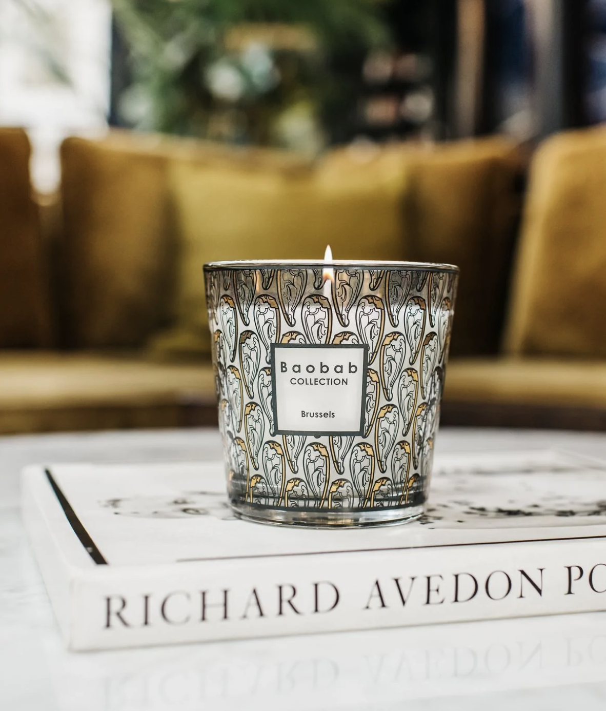 BAOBAB Свеча ароматическая Brussels из коллекции My First Baobab: кипарис, сандал, мед