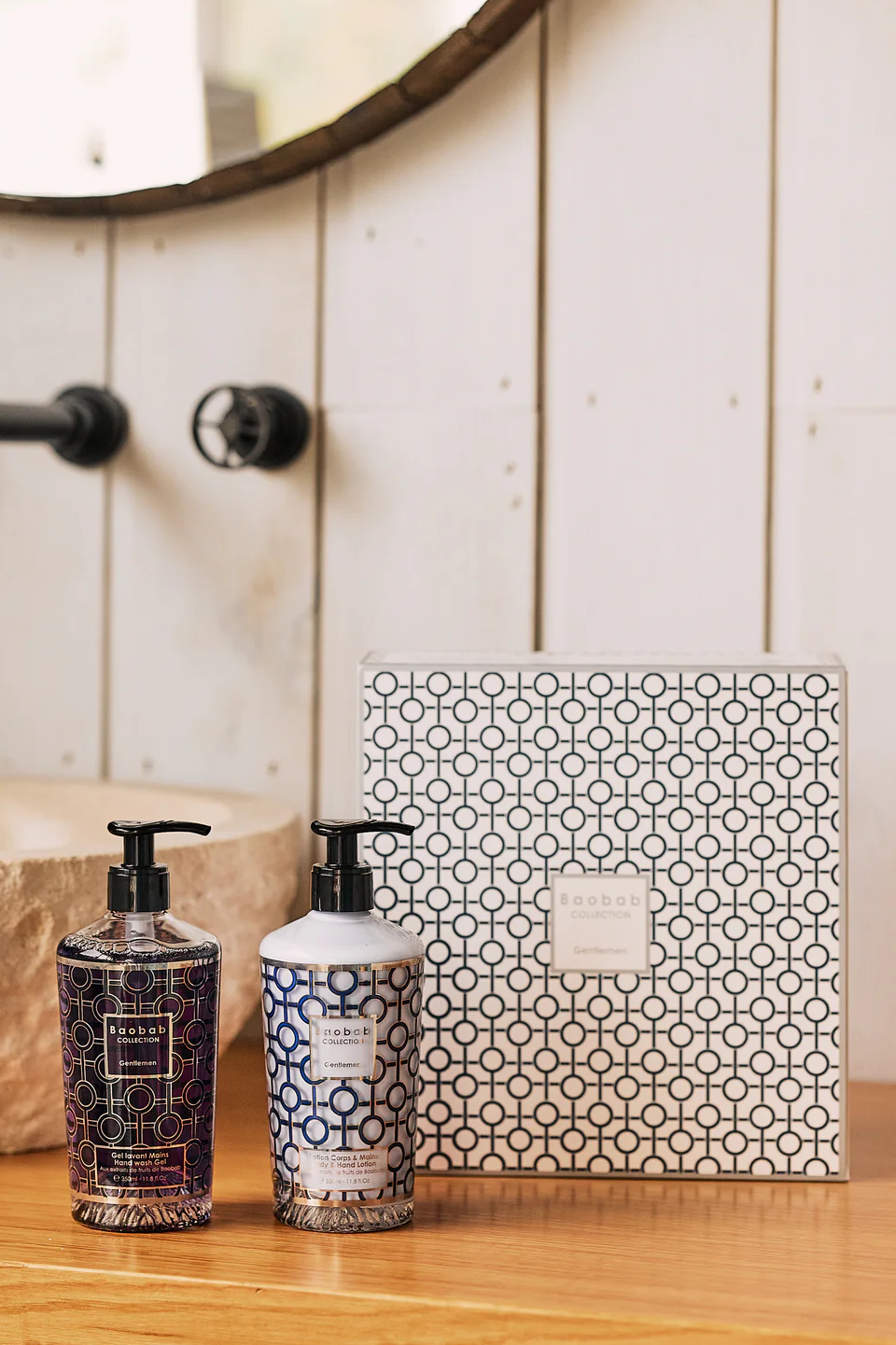 BAOBAB Подарочный набор по уходу за телом Gentlemen из коллекции Body Wellness: ром, шафран