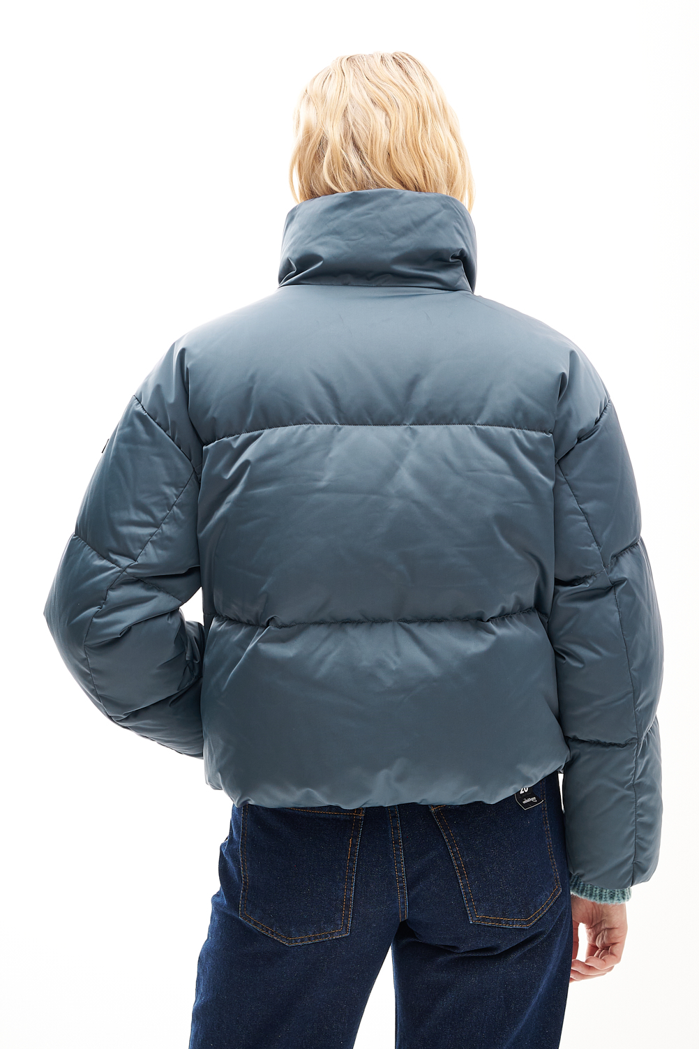 LEMPELIUS Пуховик-кроп с воротником-стойкой из сатинового нейлона оттенка графит