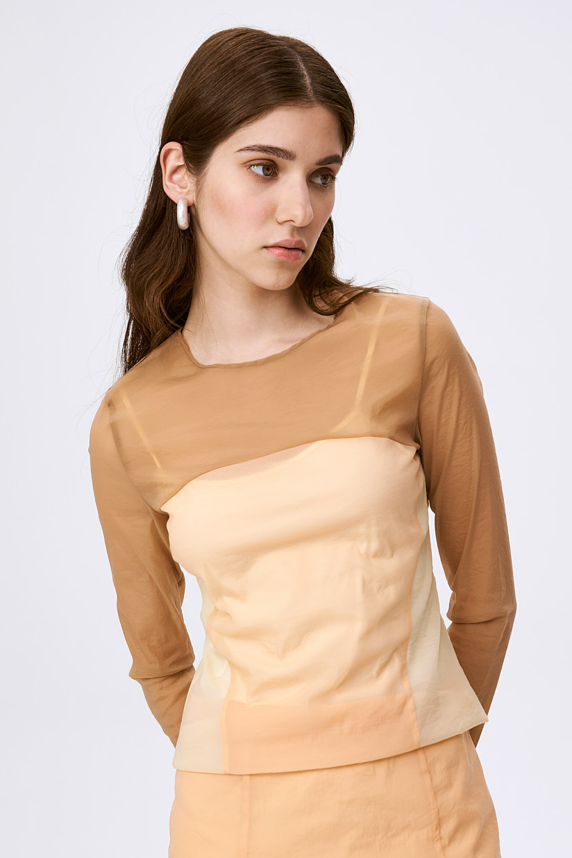 TELA Лонгслив NUDE DROP  из техно-нейлона в комбинации цветов