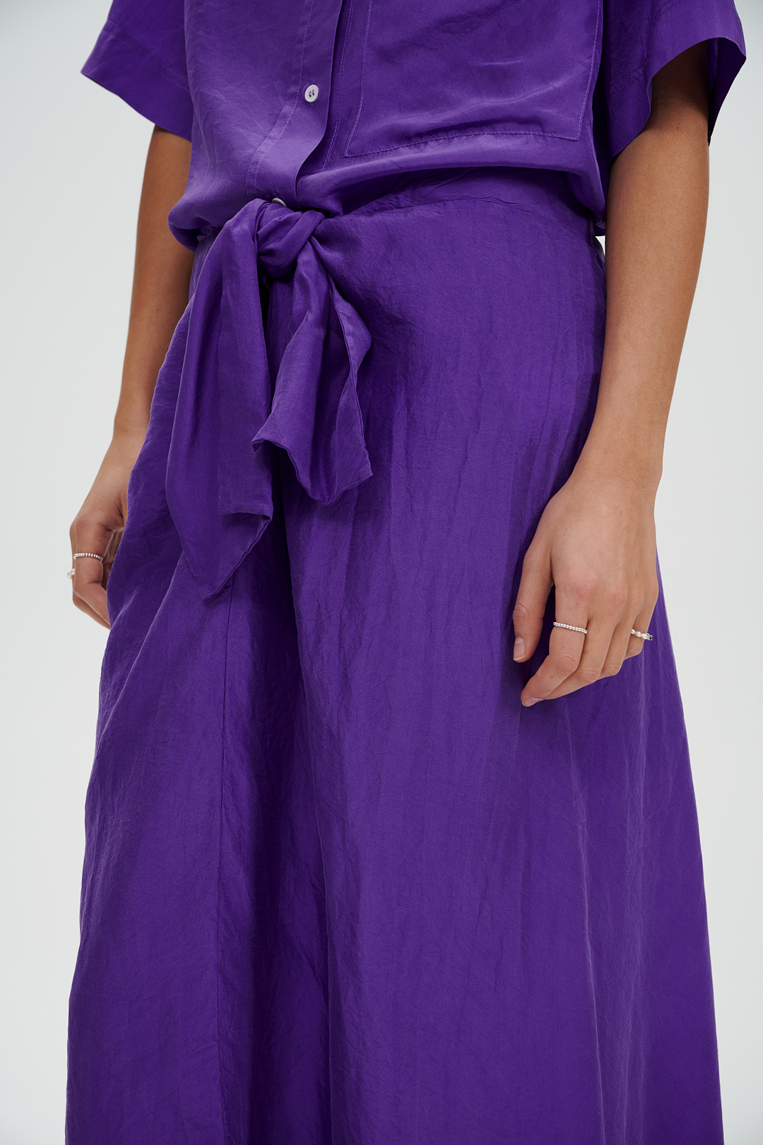 TELA Юбка из натурального шелка Хабутай в оттенке ультрамарин