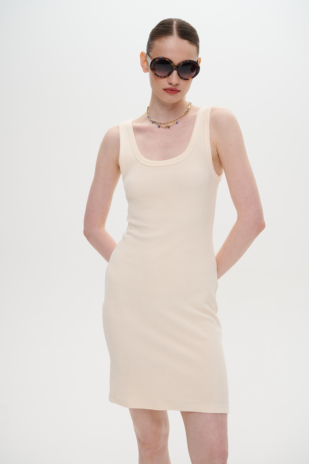 MC2 SAINT BARTH Платье длины мини из хлопка махровой фактуры молочного оттенка