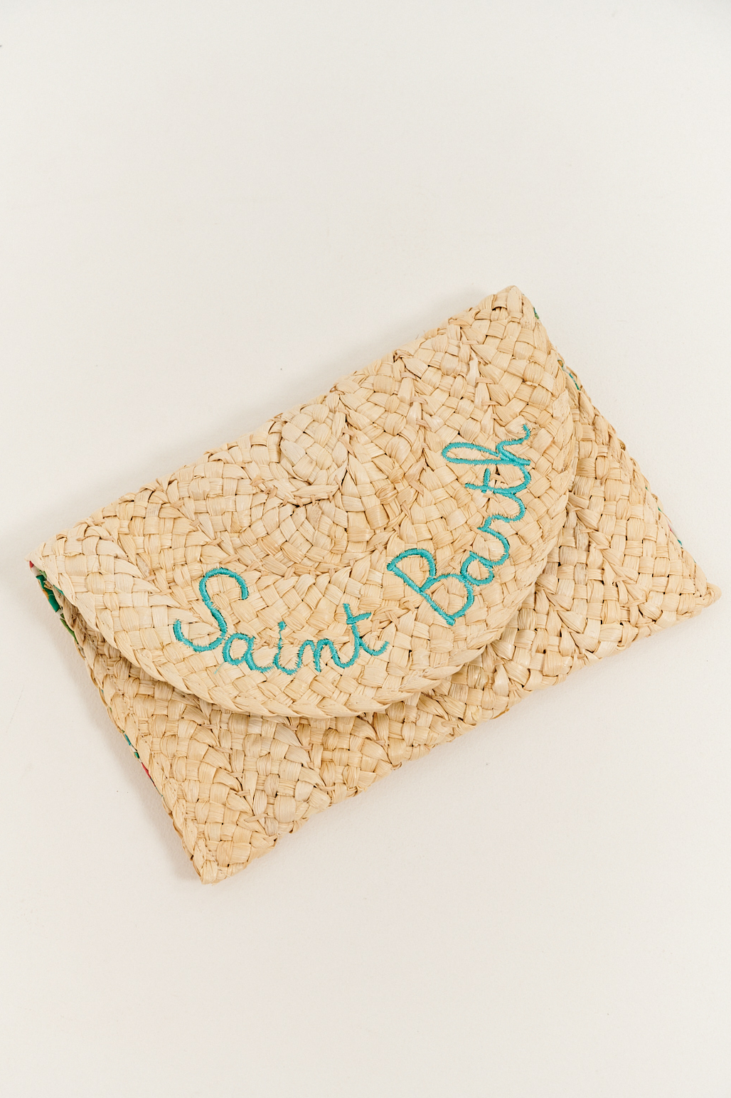 MC2 Saint Barth Сумка-клатч из рафии с текстильным подкладом и вышивкой