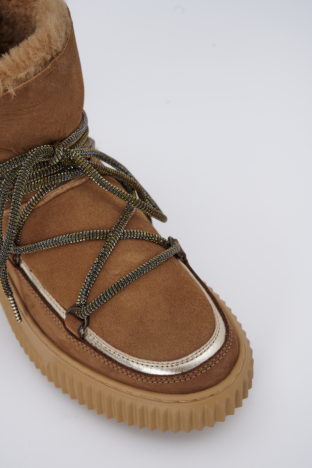 VOILE BLANCHE Сапоги CORTINA из овчины со шнуровкой