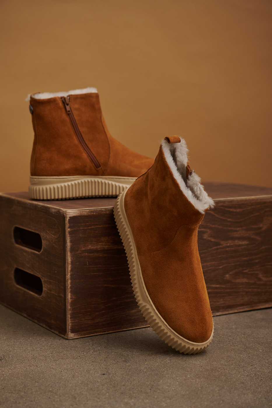 VOILE BLANCHE Ботинки MAICAH из овчины оттенка коньяка