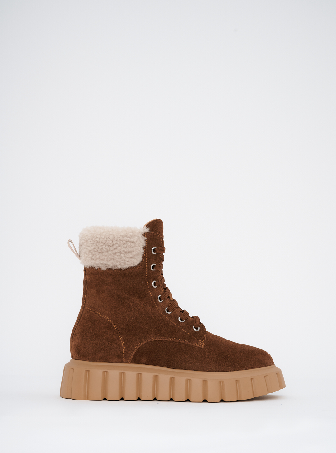 VOILE BLANCHE Ботинки GRENELLE на массивной подошве из замши оттенка коньяка