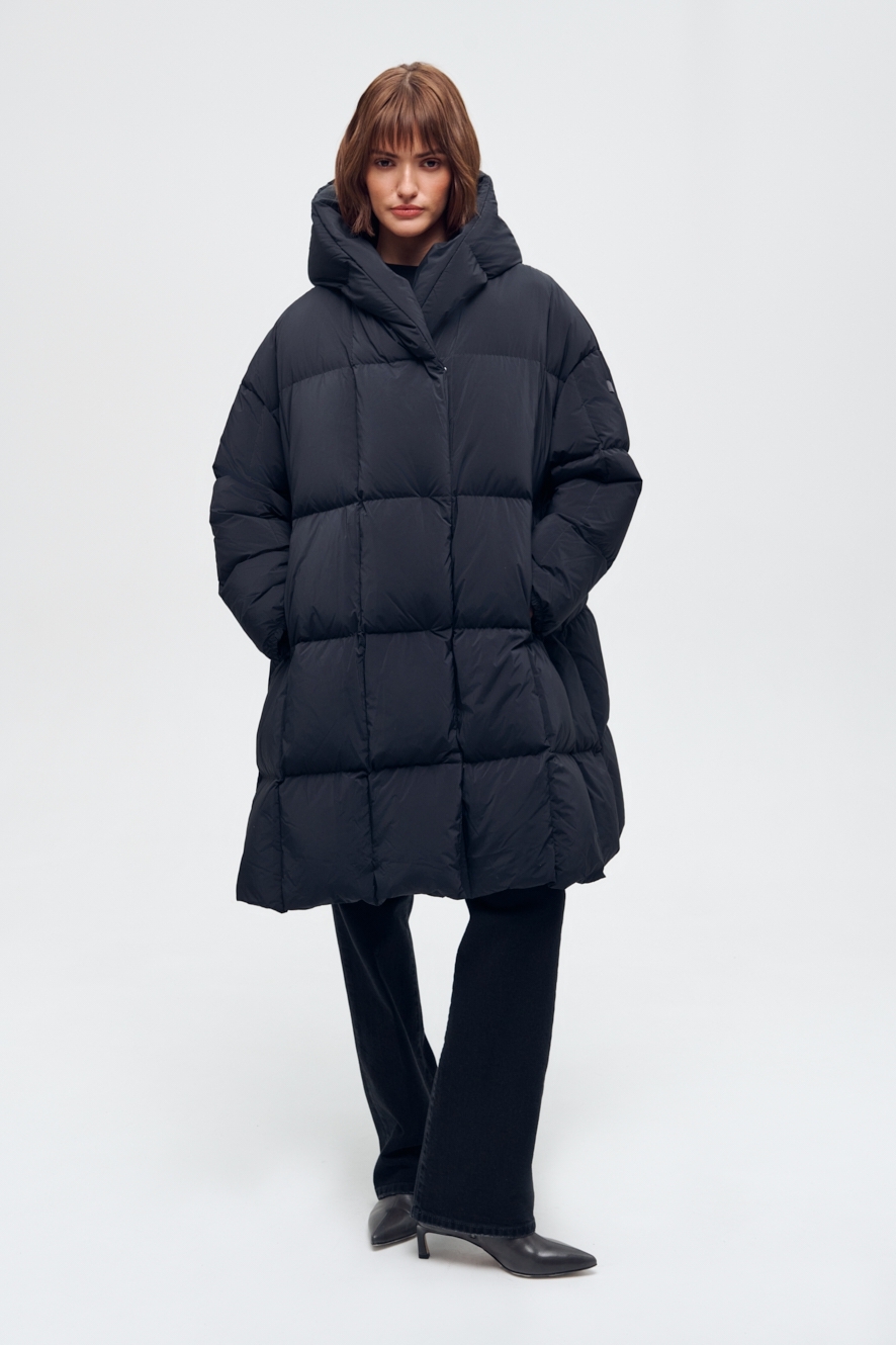 LEMPELIUS Пуховик EFA с квадратной стежкой и объемным капюшоном из технологичного матового нейлона в черном