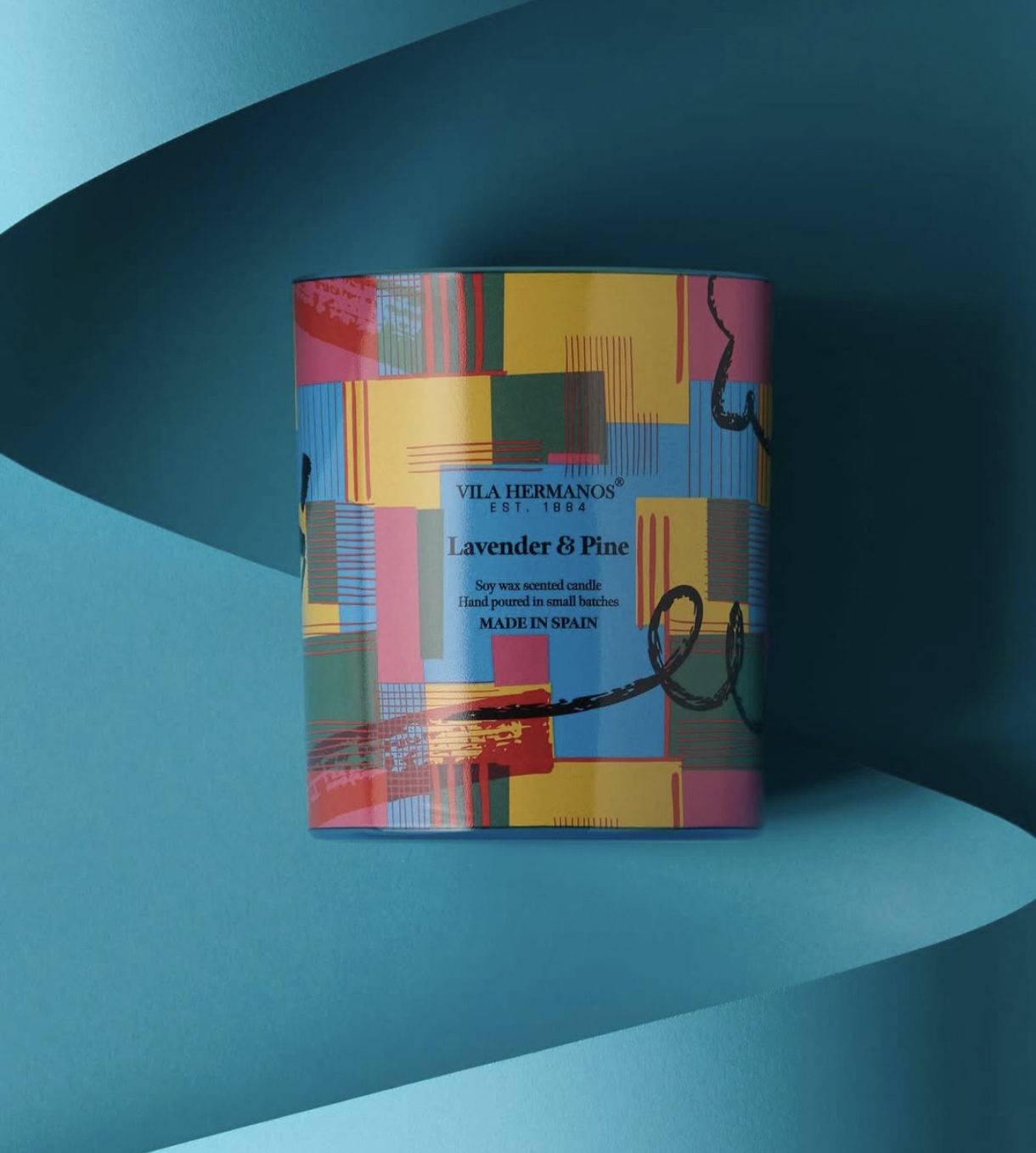 VILA HERMANOS Свеча ароматическая из коллекции 70`s Lavander Pine