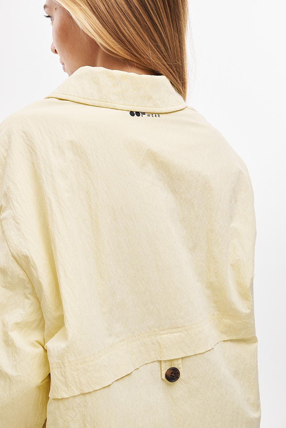 OOF WEAR Рубашка-ватник из технонейлона в пастельном желтом цвете