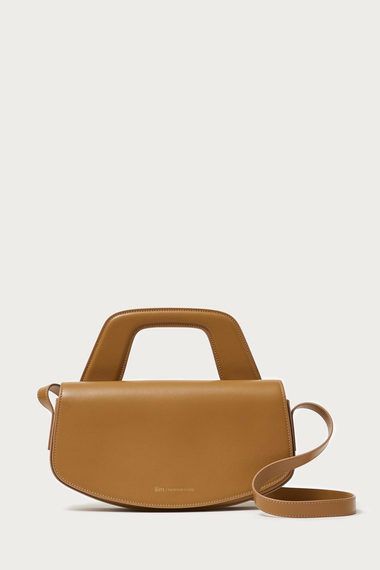 Āim Сумка EMMA из премиальной телячьей кожи оттенка карамели
