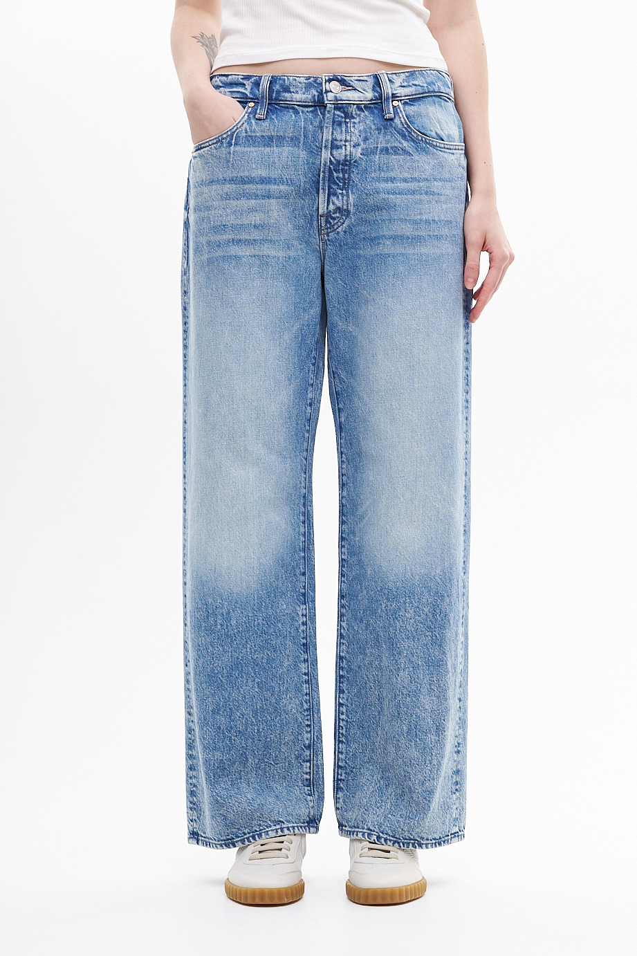 MOTHER Джинсы DODGER для миниатюрных девушек из коллекции LIL
