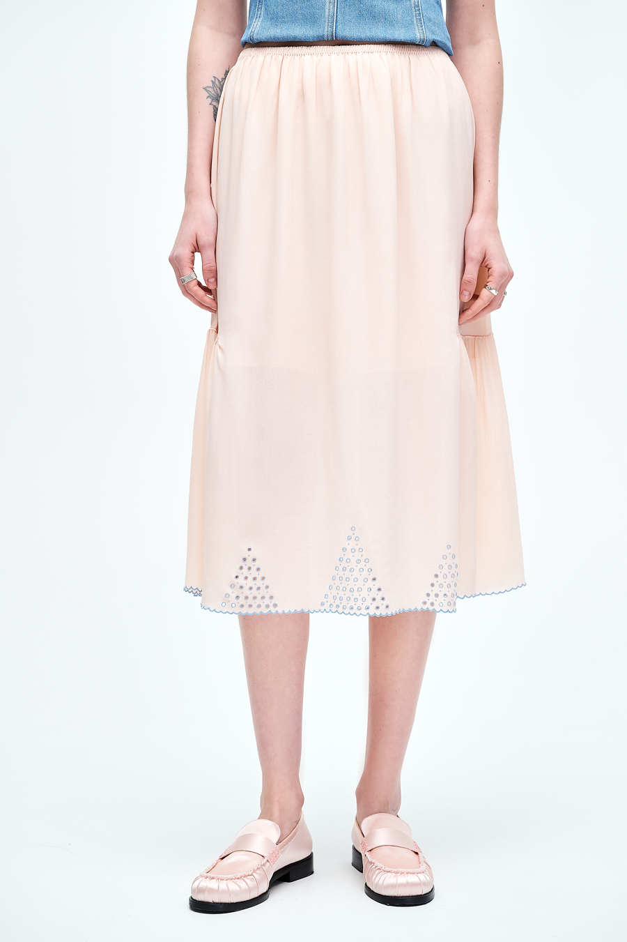 TELA Юбка из натурального шелка с подкройными боками