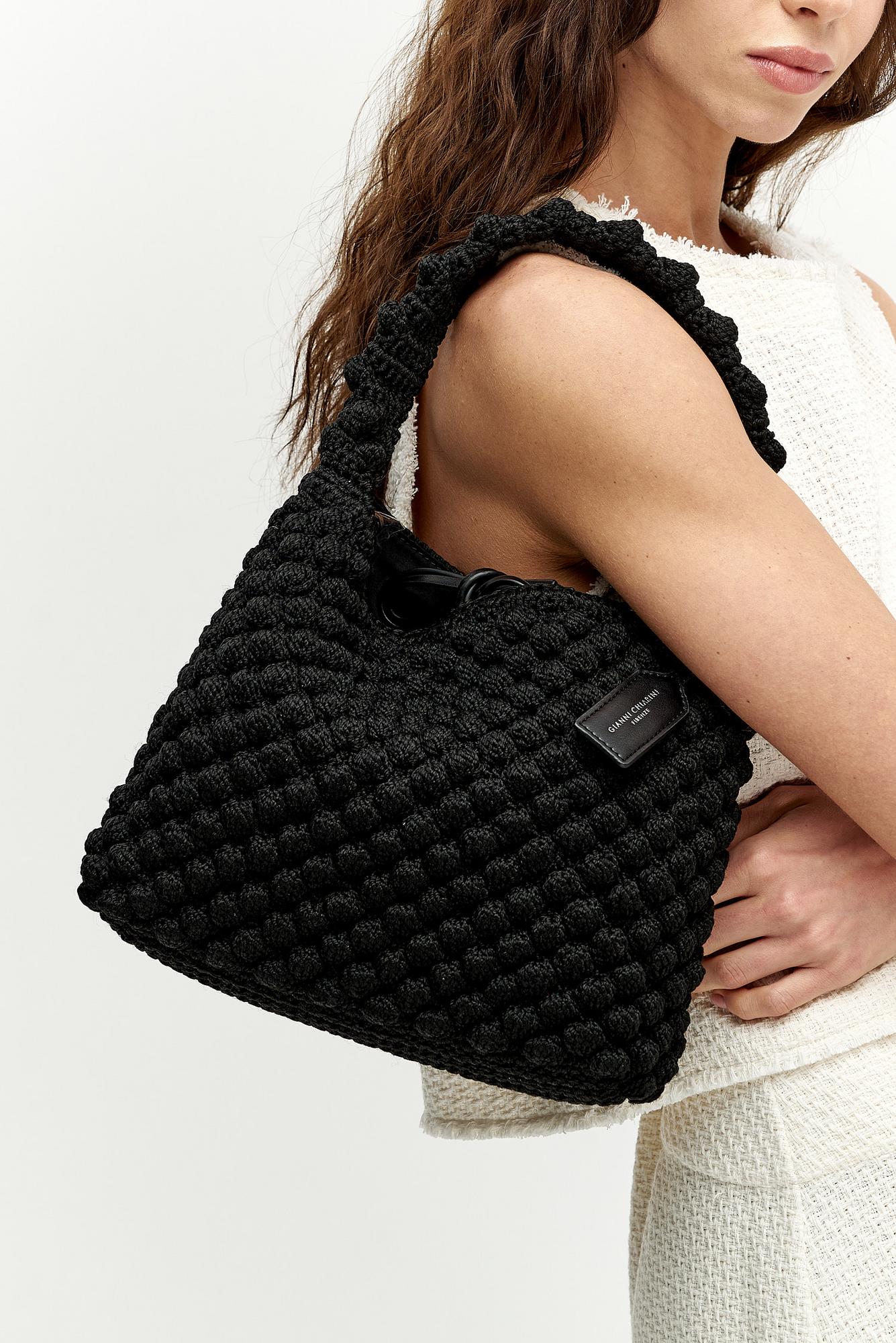 GIANNI CHIARINI  Сумка-корзинка BELLA из плетеной рафии «кроше» в черном цвете