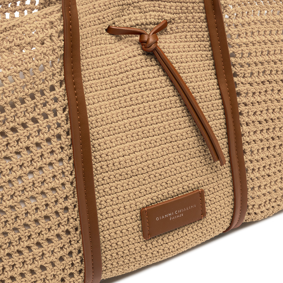 GIANNI CHIARINI  Сумка-тоут из ажурного вязаного хлопка натурального оттенка