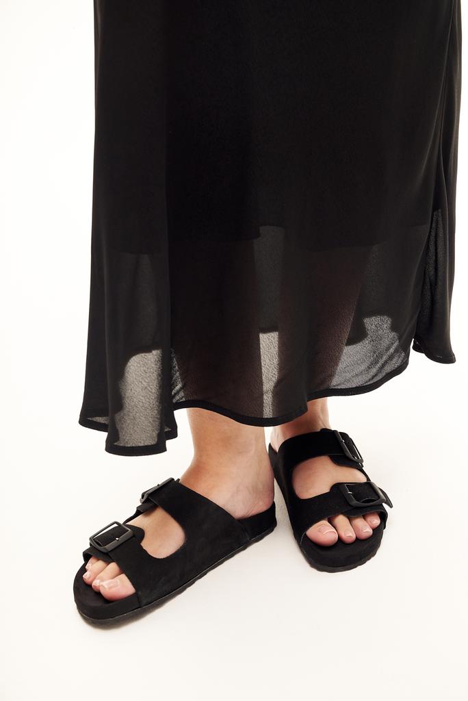 MANEBI  Nordic sandals из замши черного цвета