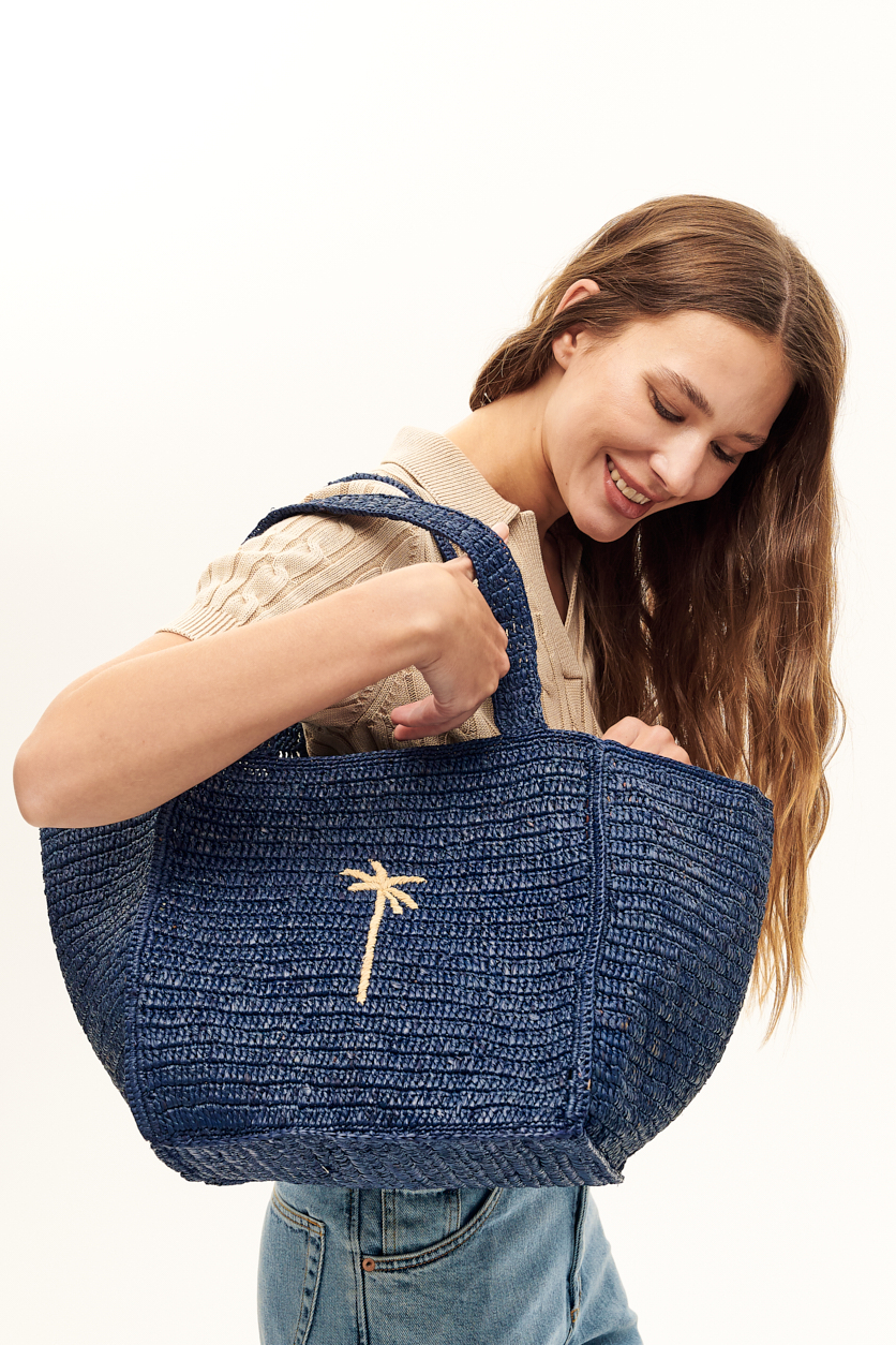 MANEBI Сумка квадратной формы из плетеной  рафии