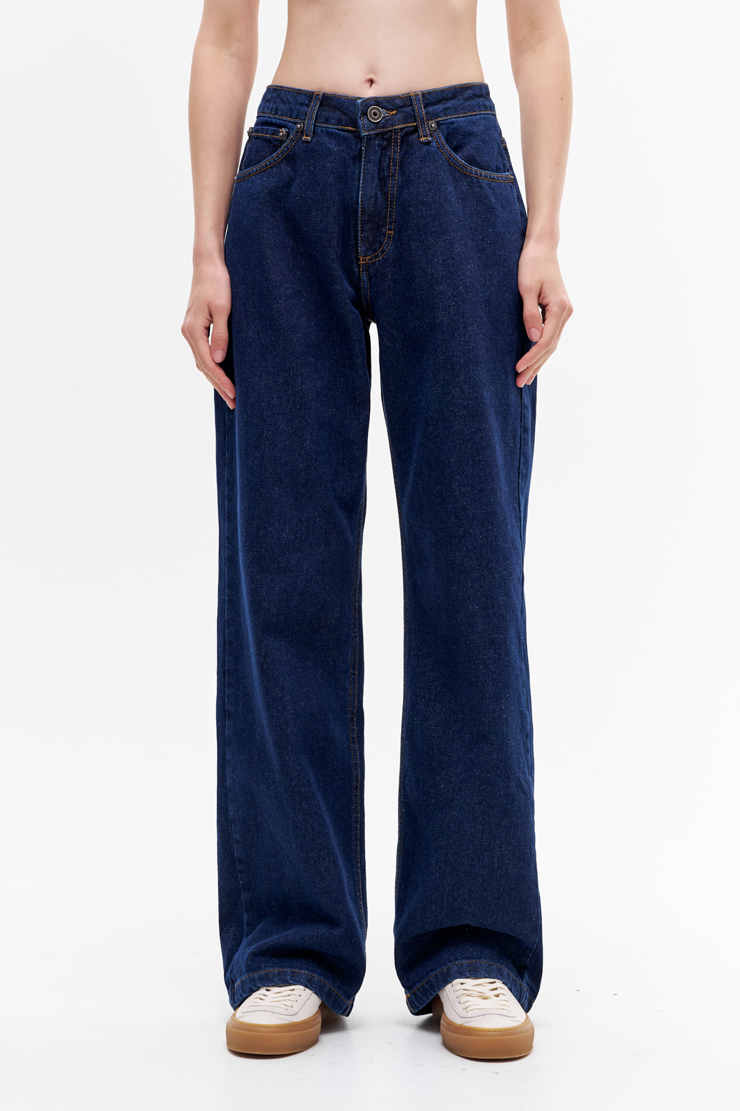 OTTOD'AME  Джинсы прямого кроя из крафтового денима насыщенного темно-синего цвета