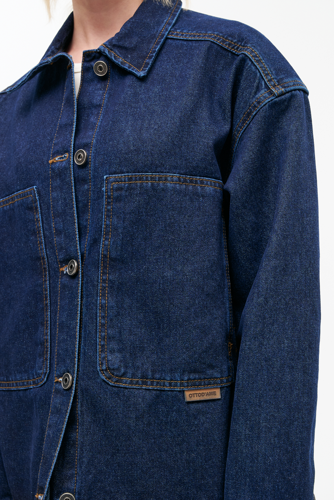 OTTOD'AME  Джинсовая рубашка прямого кроя оттенка индиго