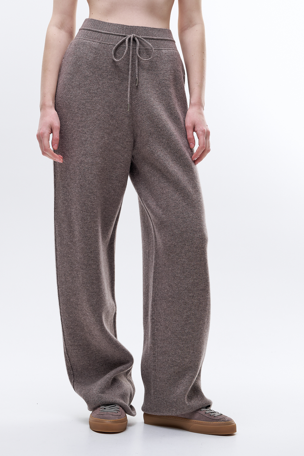 MARGAUX LONNBERG Брюки прямого кроя из бленда кашемира и шерсти оттенка тауп