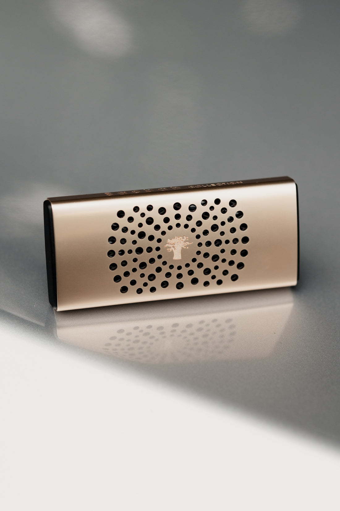 BAOBAB Диффузор для авто металлический, White Pearls