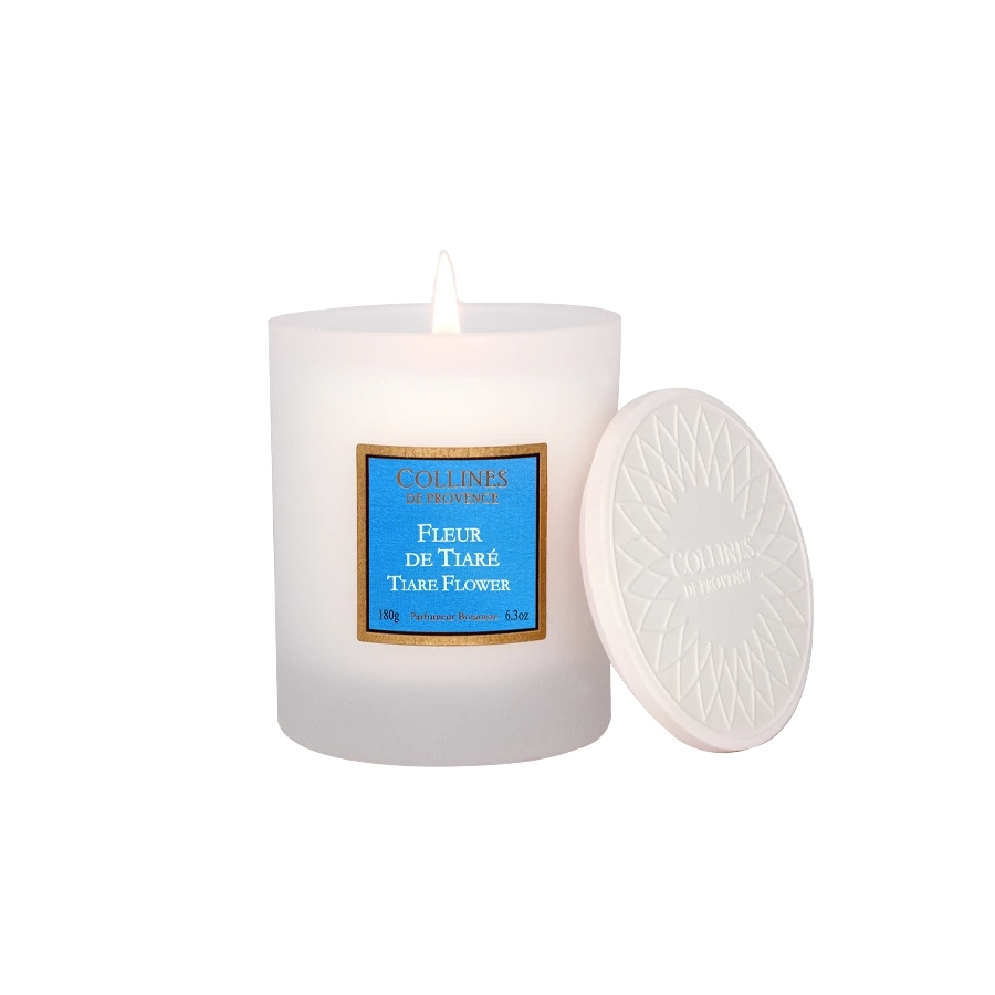 COLLINES DE PROVENCE Свеча ароматическая Tiare Flower из коллекции Les naturelles
