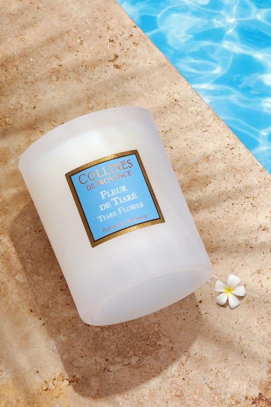 COLLINES DE PROVENCE Свеча ароматическая Tiare Flower