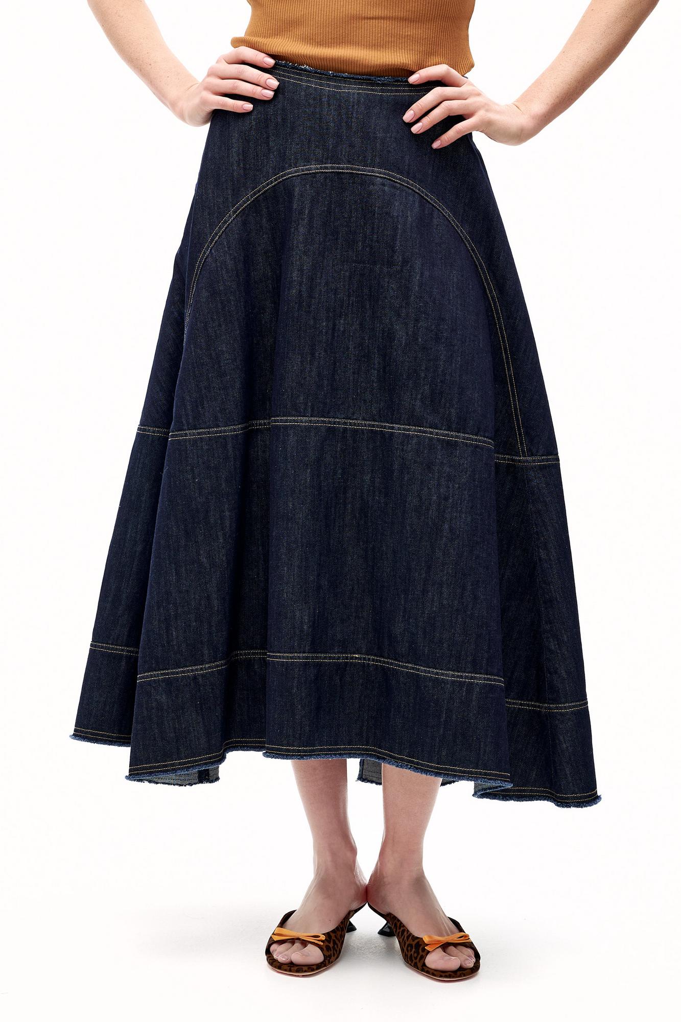 TELA Юбка LIME с фигурными рельефами из органического денима с контрастной отстрочкой