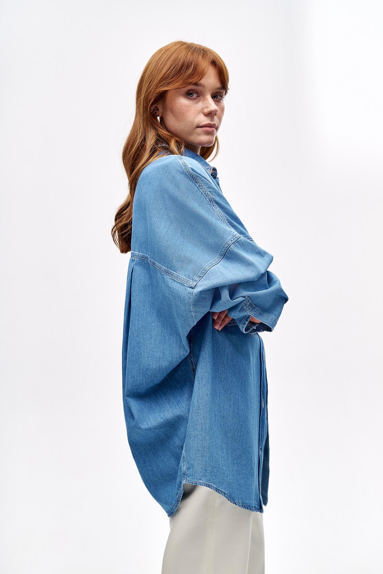 TELA Рубашка свободного кроя CIALDA из облегченного летнего денима