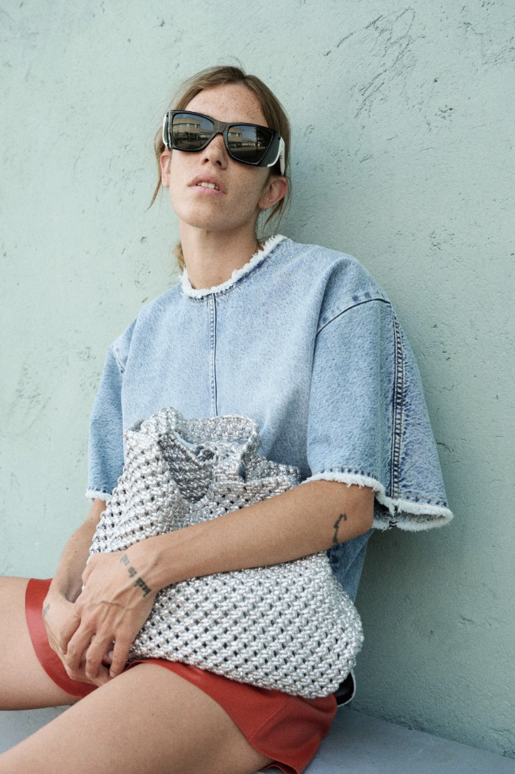 TELA Рубашка свободного кроя BRAZIL с коротким рукавом из стираного денима