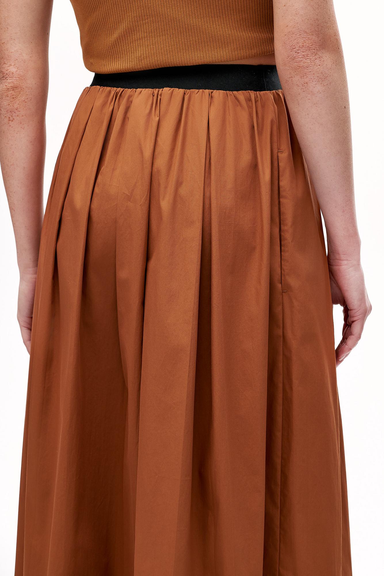 TELA Юбка LEDA длины макси с мягкими складами из поплина оттенка терракоты