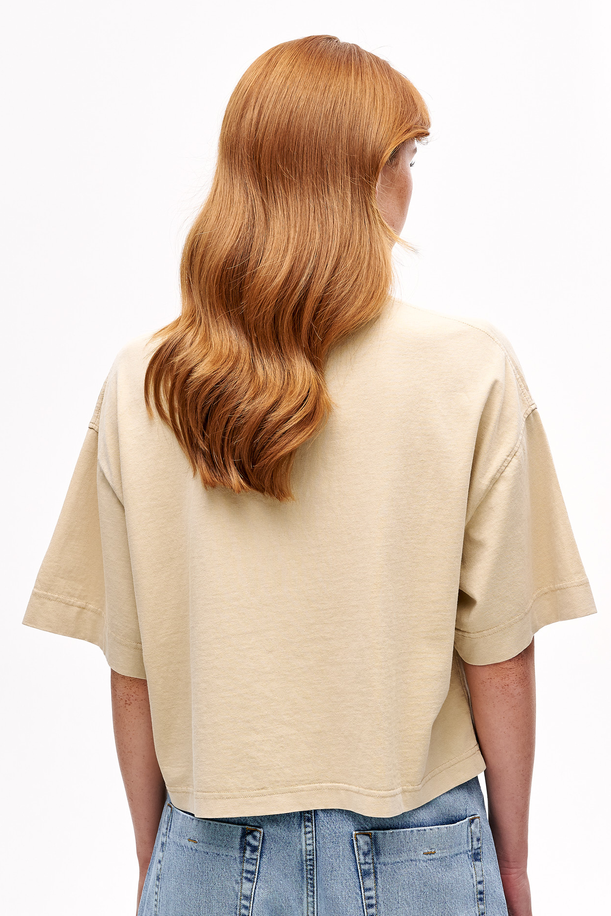 TELA Футболка MOJITO свободного кроя из органического хлопка оттенка кунжута