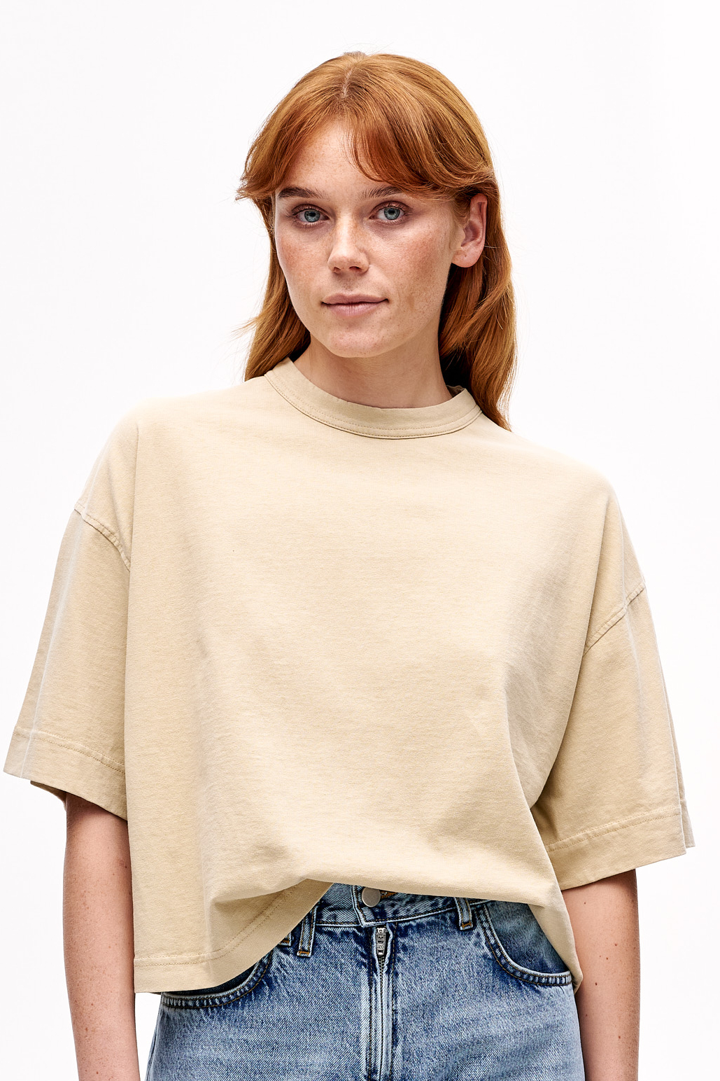 TELA Футболка MOJITO свободного кроя из органического хлопка оттенка кунжута