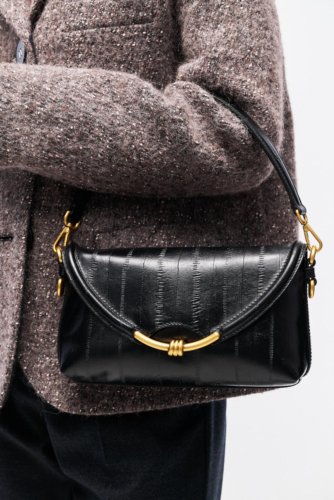 GIANNI CHIARINI Сумка BEA mini из премиальной кожи с тиснением под кожу угря в элегантном черном цвете