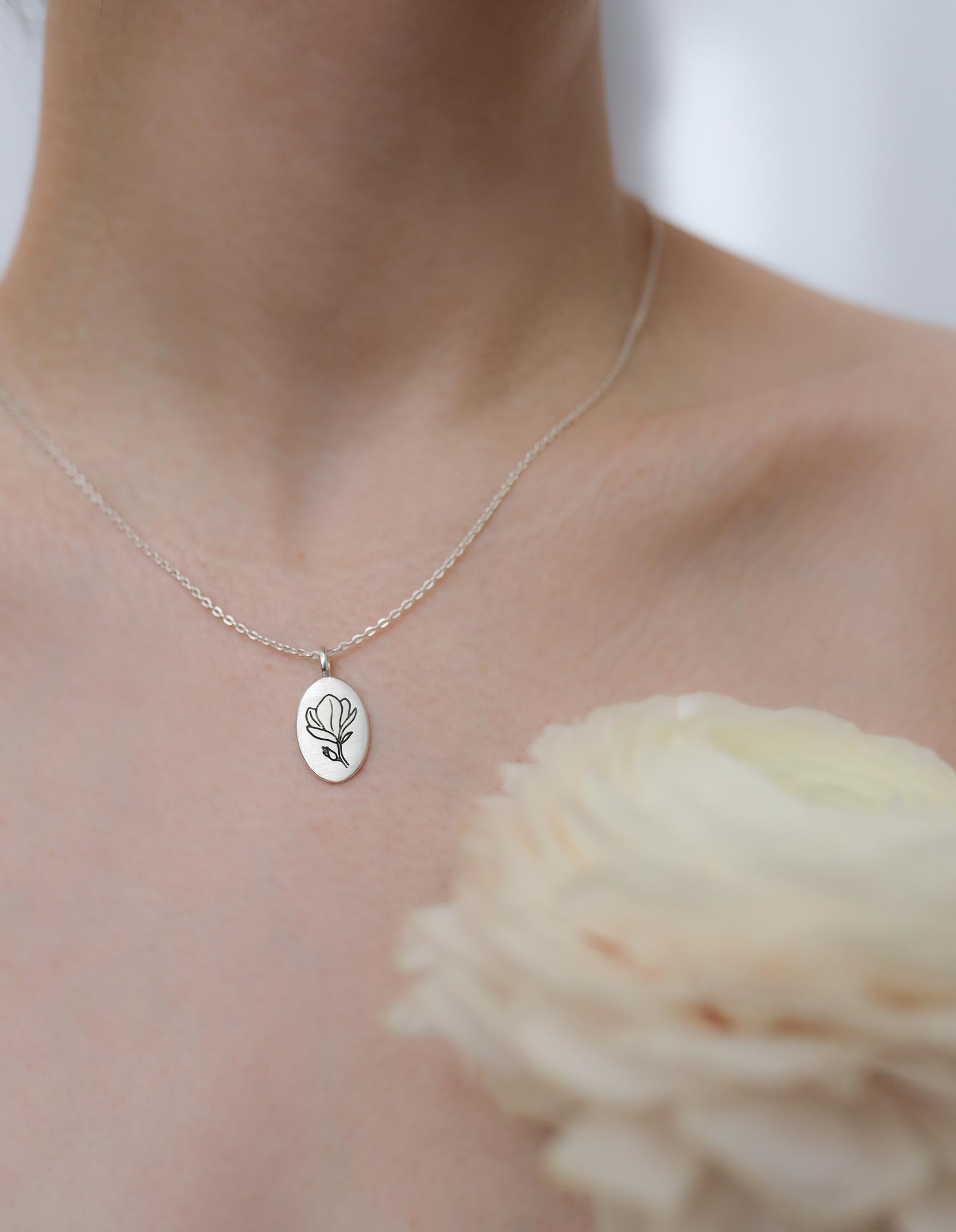 Магнолия кулон