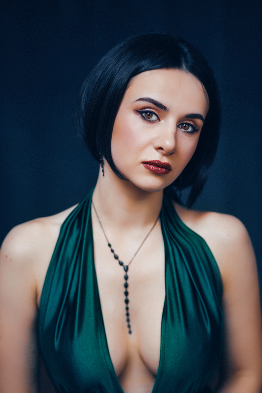 Изумрудное платье-трансформер