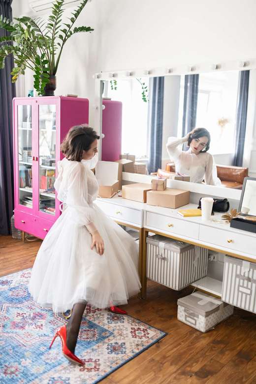 Воздушное миди платье в горох