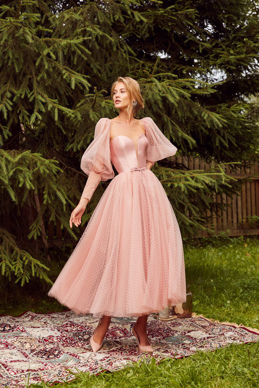 Розовое миди платье со съемными рукавами Тэсса