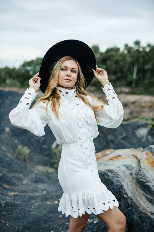 Шифоновое платье-рубашка с рукавом